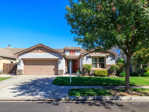 251 Fay Ct, Oakdale, CA 95361