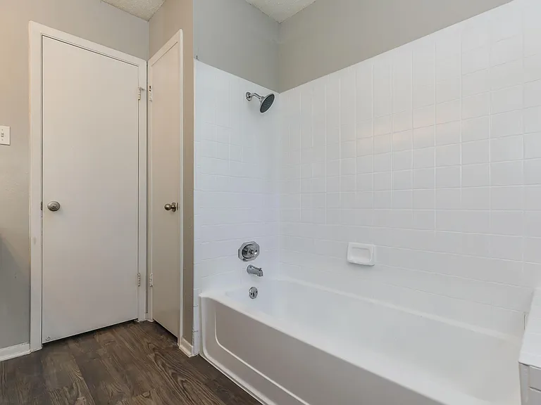 12148 Jollyville Rd — Photo 131