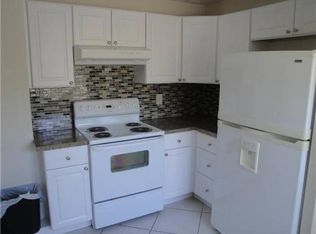 9651 NW 4th St, Coral Springs, FL 33071