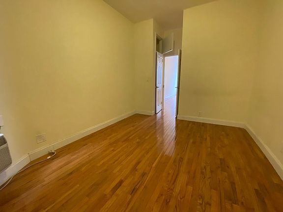 2nd image of 302 E 90th St APT 4B