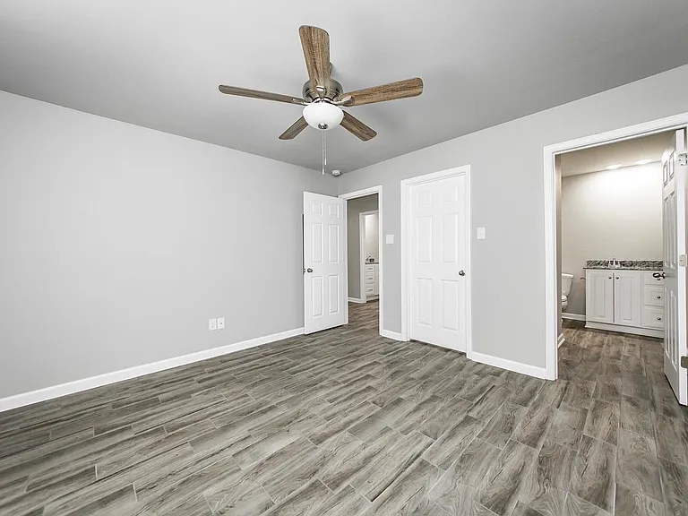 109 Elm St #11 — Photo 33