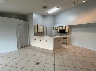 9999 Summerbreeze Dr APT 321, Fort Lauderdale, FL 33322