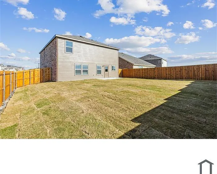 4 bed, 3006 sqft, $3,573 — Photo 2