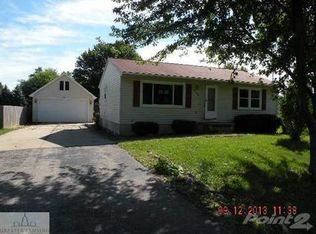 949 Grove St, Dansville, MI