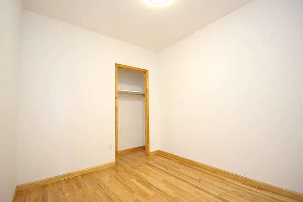 Rented by Compass | media 14