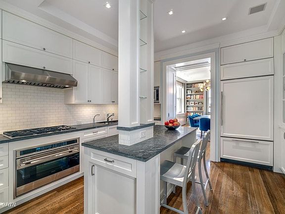 5th image of 1155 Park Ave #8SE