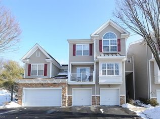 153 Vista Ter #15-3, Pompton Lakes, NJ 07442