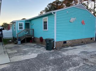 703 3rd Ave S, North Myrtle Beach, SC 29582