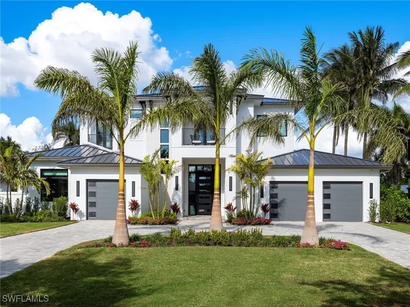 767 Park Shore Dr, Naples, FL 34103