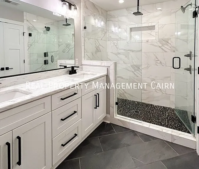 1009 Easton Ct — Photo 36