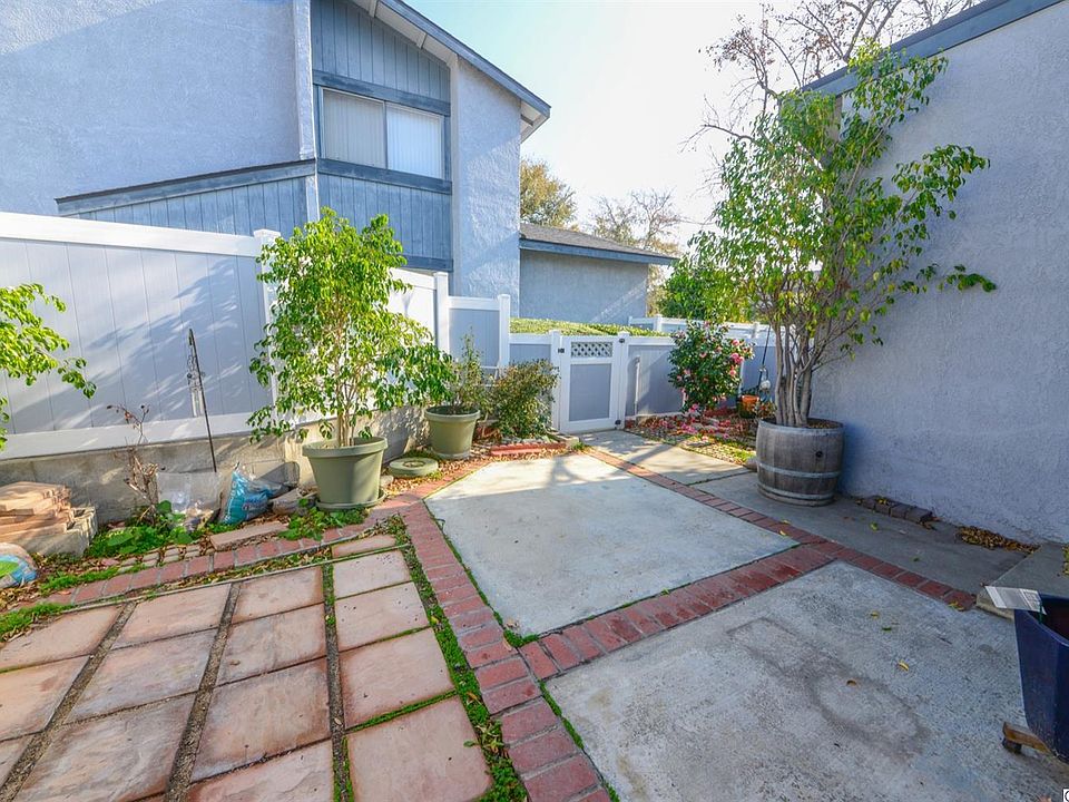 1st image of 900 W Sierra Madre Ave APT 167