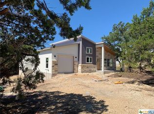 1268 Canyon Shrs, Canyon Lake, TX 78133