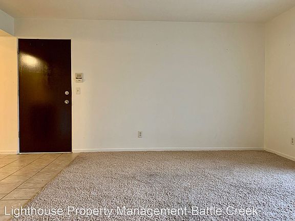 4th image of 1306 Michigan Ave W #7