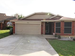 5900 Berwick Ct, Arlington, TX 76017