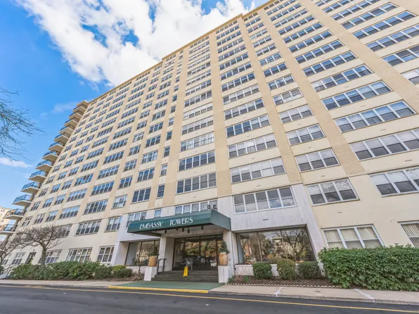 2625 Park Avenue #7M, Bridgeport, CT 06604