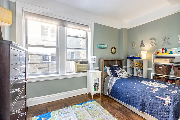 Sold by Compass | media 6