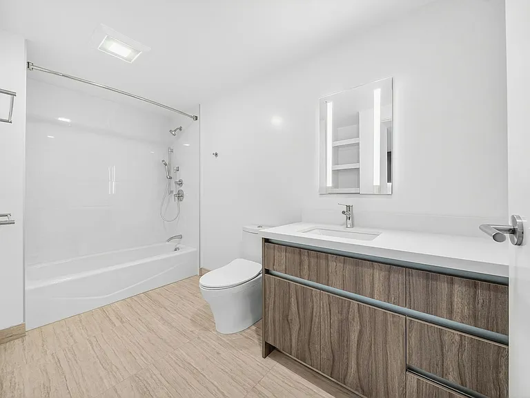 1500 Rycroft St #2306 — Photo 11