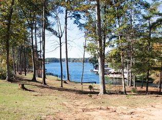 222 E Two Sheffield Dr, Sparta, GA 31087