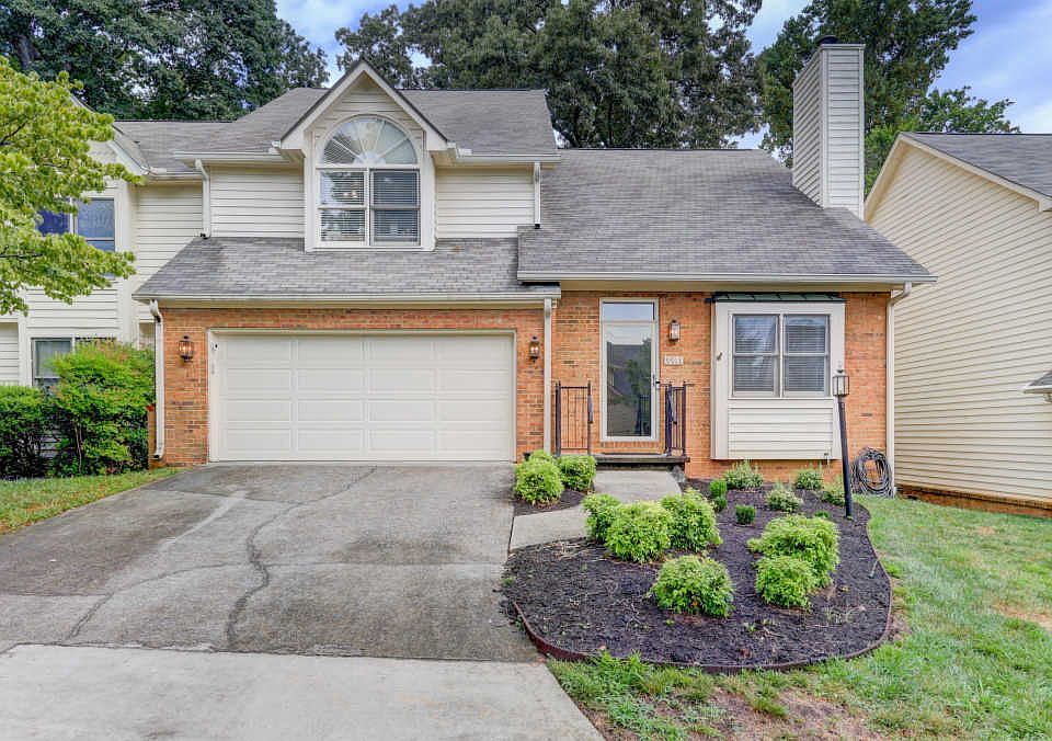 1st image of 9913 Carrington Dr