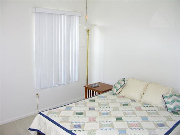 5th image of 1658 NE Sottong Ave