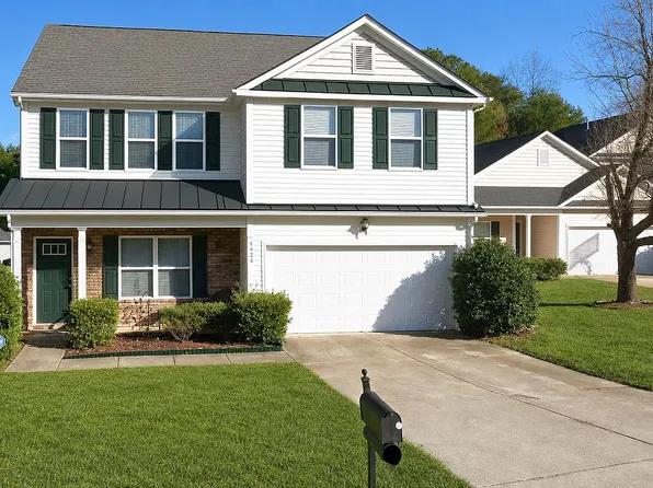 8424 Glaze Ct, Charlotte, NC 28269