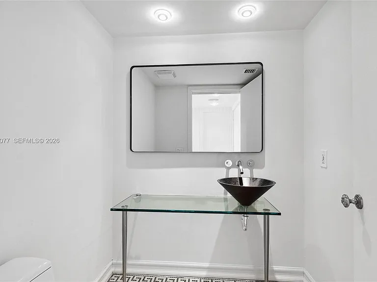 18911 Collins Ave #901 — Photo 5