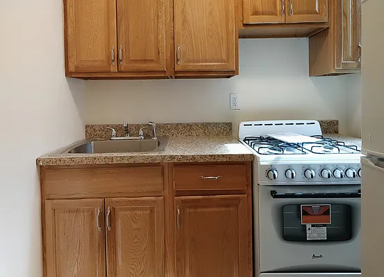 Rented by Union Square Property Management | media 4