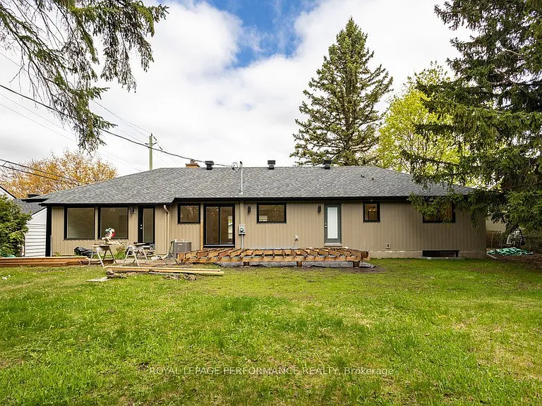 180 Roger Rd — Photo 49