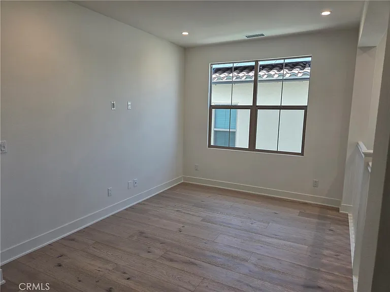 211 Maricopa — Photo 18