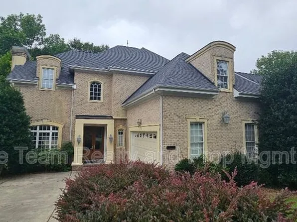 6926 Linkside Ct, Charlotte, NC 28277