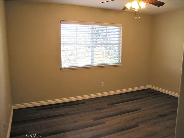 7342 Corona Valley Ave — Photo 35