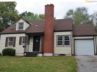 1414 W Scott Pl, Independence, MO 64052
