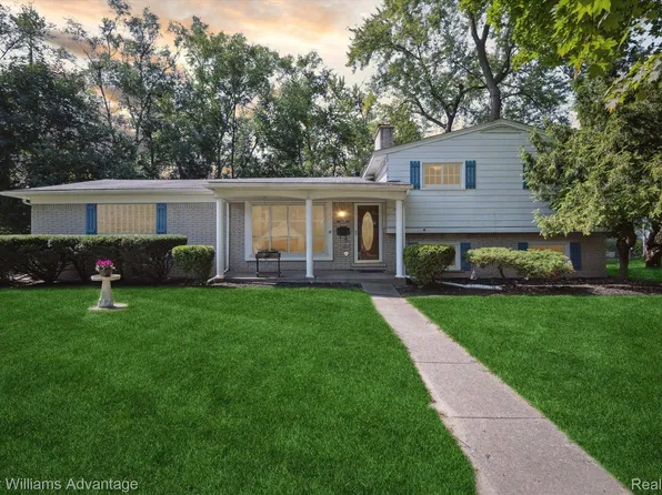 34037 Coventry Dr, Livonia, MI 48154