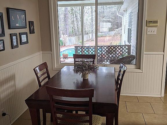 2nd image of 111 Briarcliff Dr