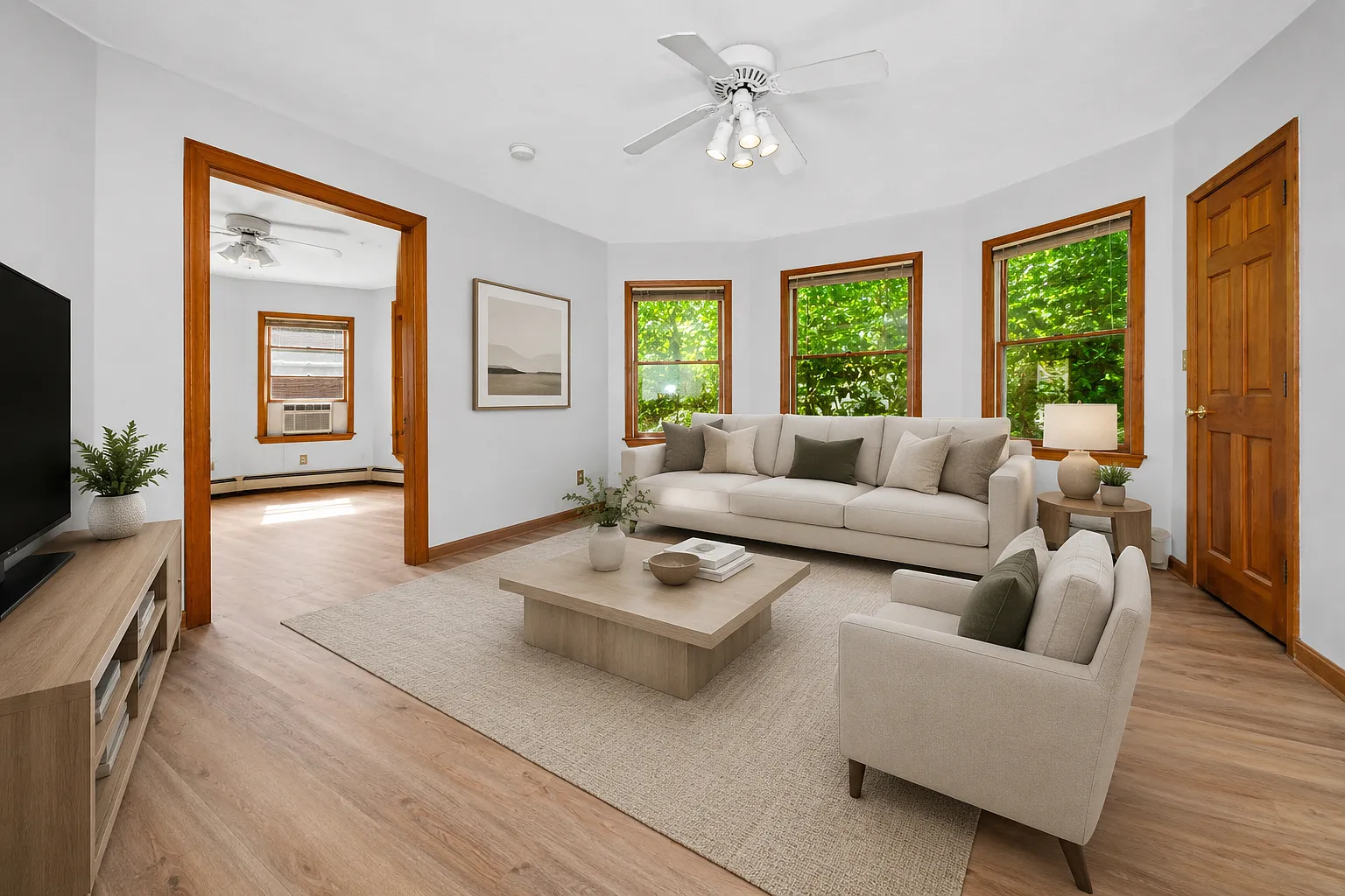 2 bed, 1100 sqft, $3,000 — Photo 1