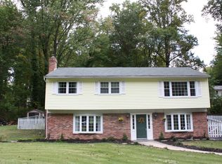 4713 Roundhill Rd, Ellicott City, MD 21043