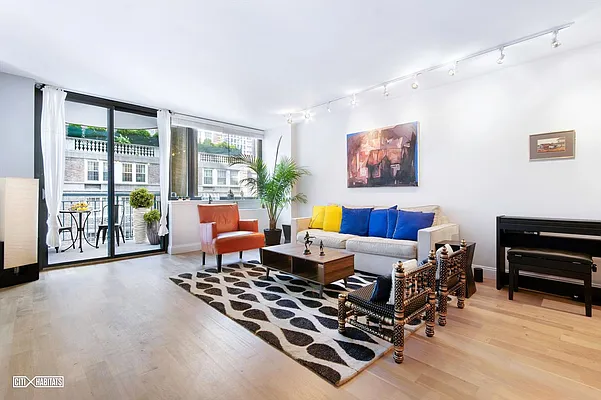 Sold by Citi Habitats | media 10