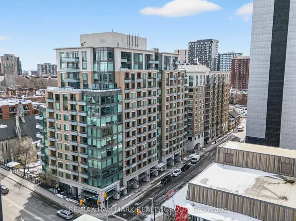 238 Besserer St #517, Ottawa, ON K1N 6B1