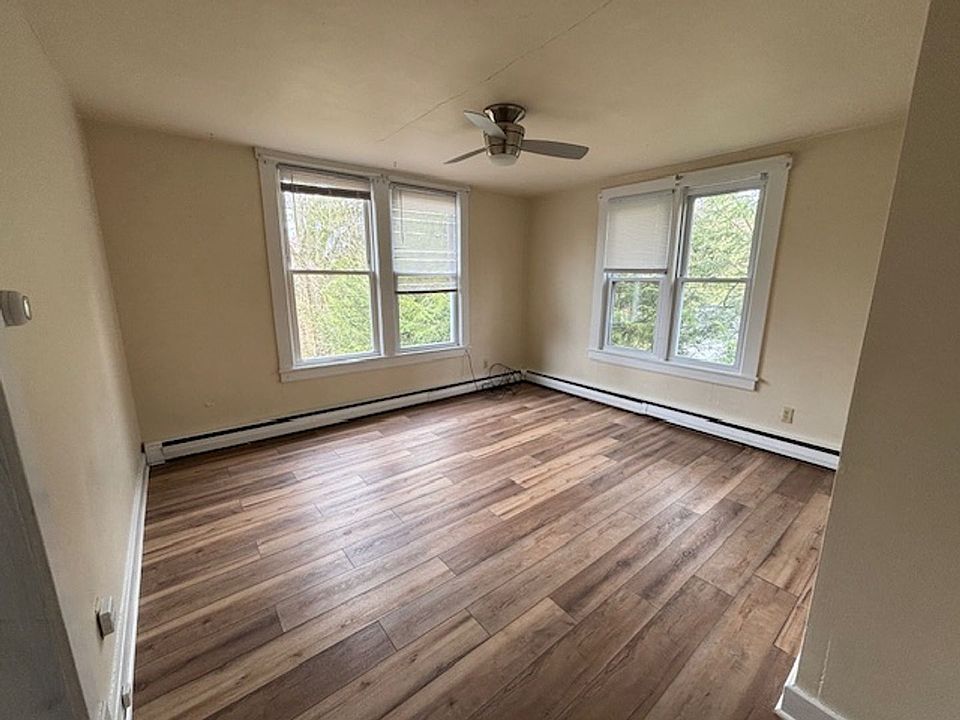 Kamineni1070 Luzerne Street 1070 Luzerne St Johnstown PA Zillow