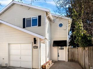 3439 33rd Ave W #A, Seattle, WA 98199