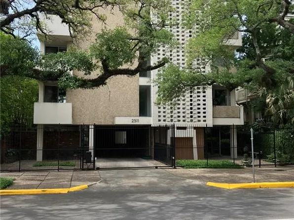 2511 Saint Charles Ave APT 200, New Orleans, LA 70130
