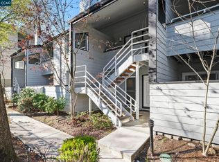 3193 Wayside Plz APT 31, Walnut Creek, CA 94597