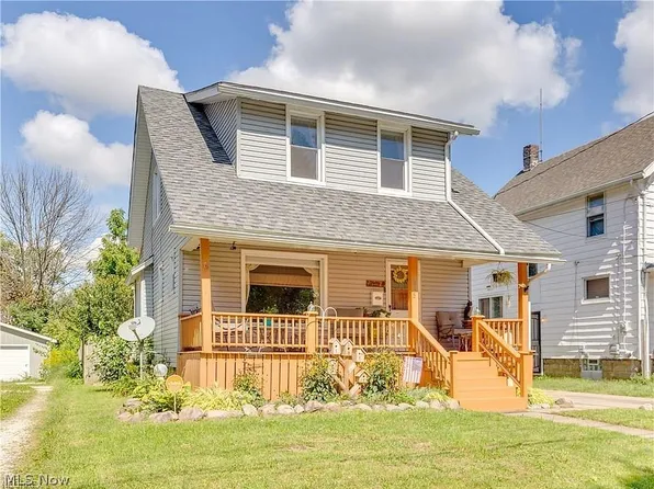 935 Hunt St, Akron, OH 44306