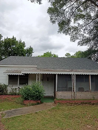 3452 Harris St Photo 1
