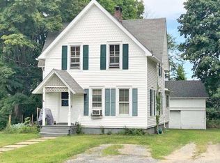 21 Washington Ave, Millbrook, NY 12545