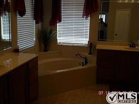 3rd image of 2324 Amesbury Dr