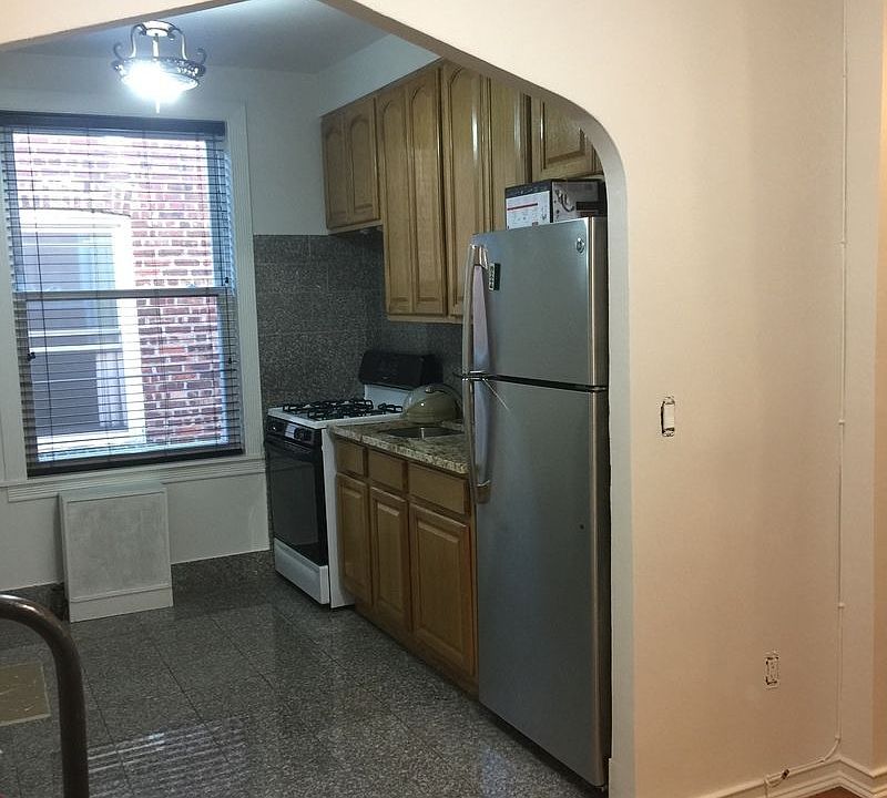 1st image of 33-40 28th St #2R