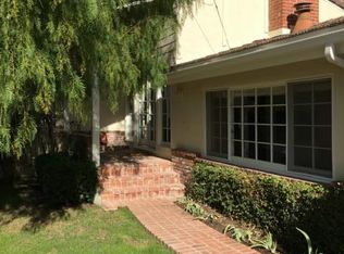 8 Buckskin Ln, Rolling Hills, CA 90274