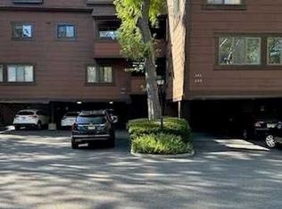 299 Sunset Ky #299, Secaucus, NJ 07094