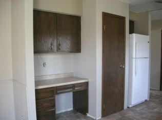 418N N Davis St, Maryville, MO 64468